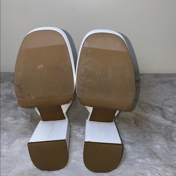 Wild Pair White Platform Mules - Picture 9 of 9